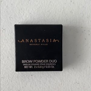 Anastasia brow powder duo